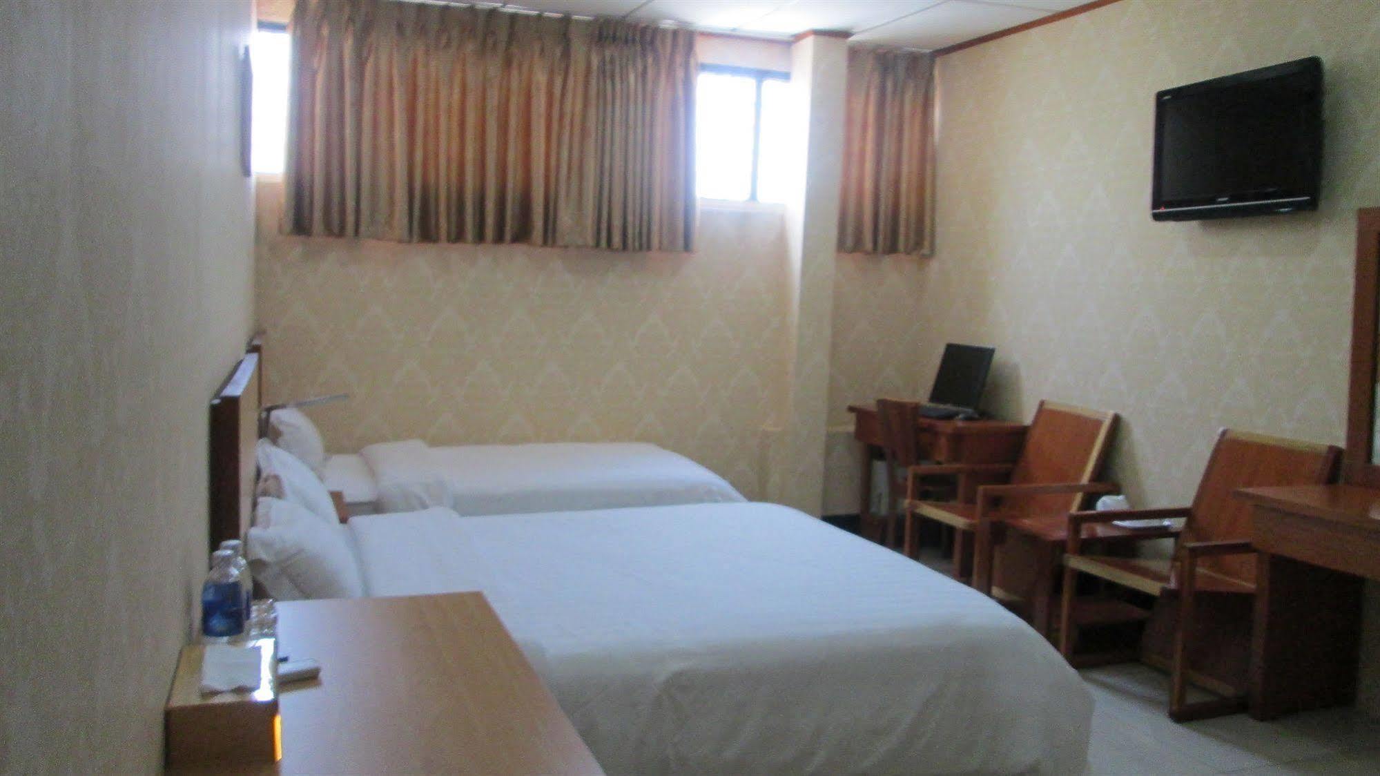 An Dong Center Hotel Chinatown Saigon Хошимин Екстериор снимка